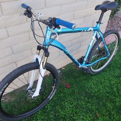 Nice Gary Fisher mountain bike