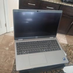 Dell Latitude 5550 laptop 