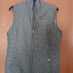 Women's Size Large,  Free Country Quilted Vest 