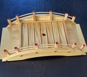 Premium Wooden Sushi Bridge