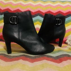Bandolino Black Leather Ankle Boot Heels - Sz 6