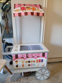 Melissa & Doug Ice Cream/Hot dog Cart
