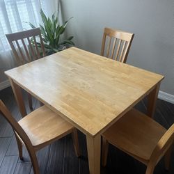 Kitchen Table And Chairs