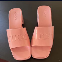 Cute Slides Size 9 