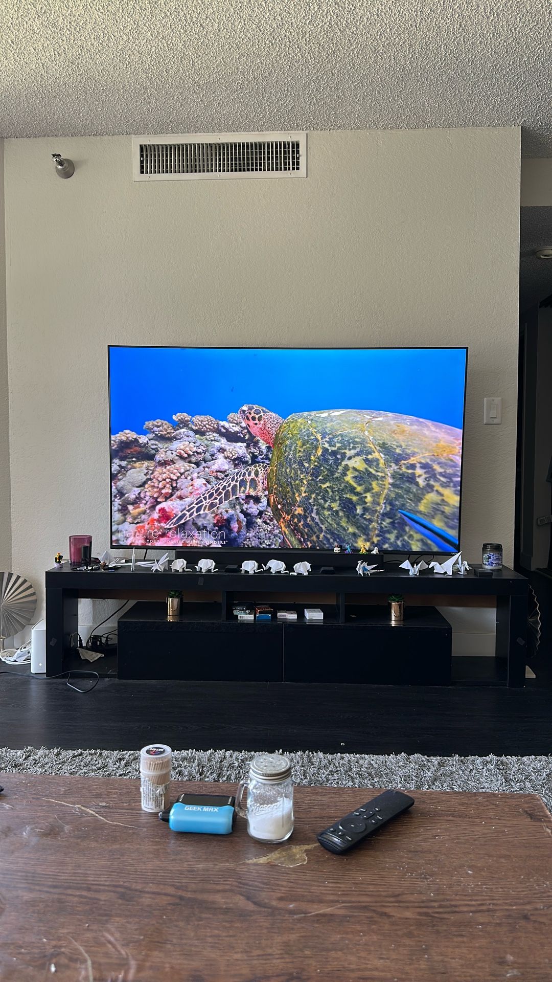 70 Inch 4k QLED Mint Condition