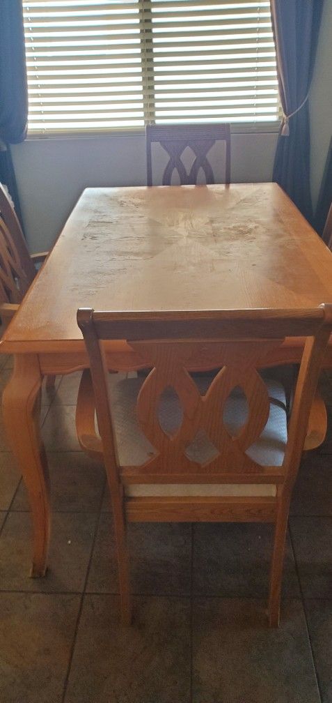 Dining Table And 4 Chairs