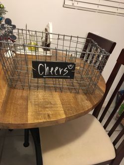 Metal wire basket