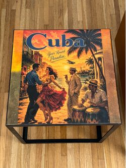 Custom Epoxy Resin End Table – Cuba Inspired Design