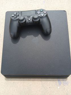 PS4 SLIM 1TB WITH CONTROLLER