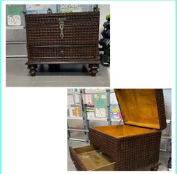 Rattan wood trunk