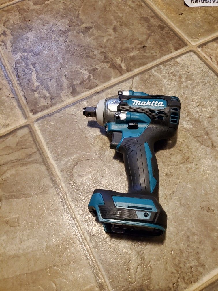 Makita Impact Wrench