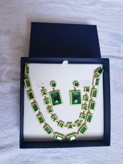 $39-On 34th Macys, Fine Jewelry Set (bracelet, necklace & earrings) New with optional free gift box