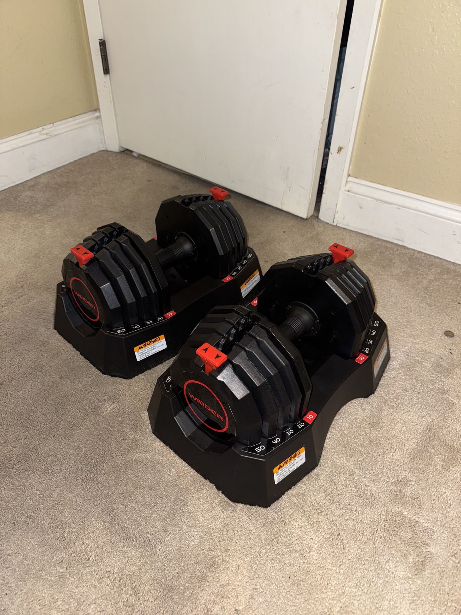 Weider Adjustable Dumbbells: 10-50 Pounds each