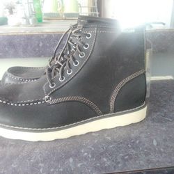 Brand New Eastland Men's Boots