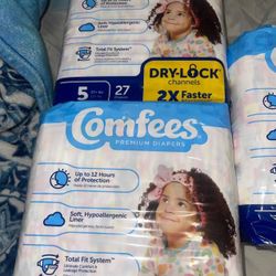 SE  VENDEN  PAÑALES 