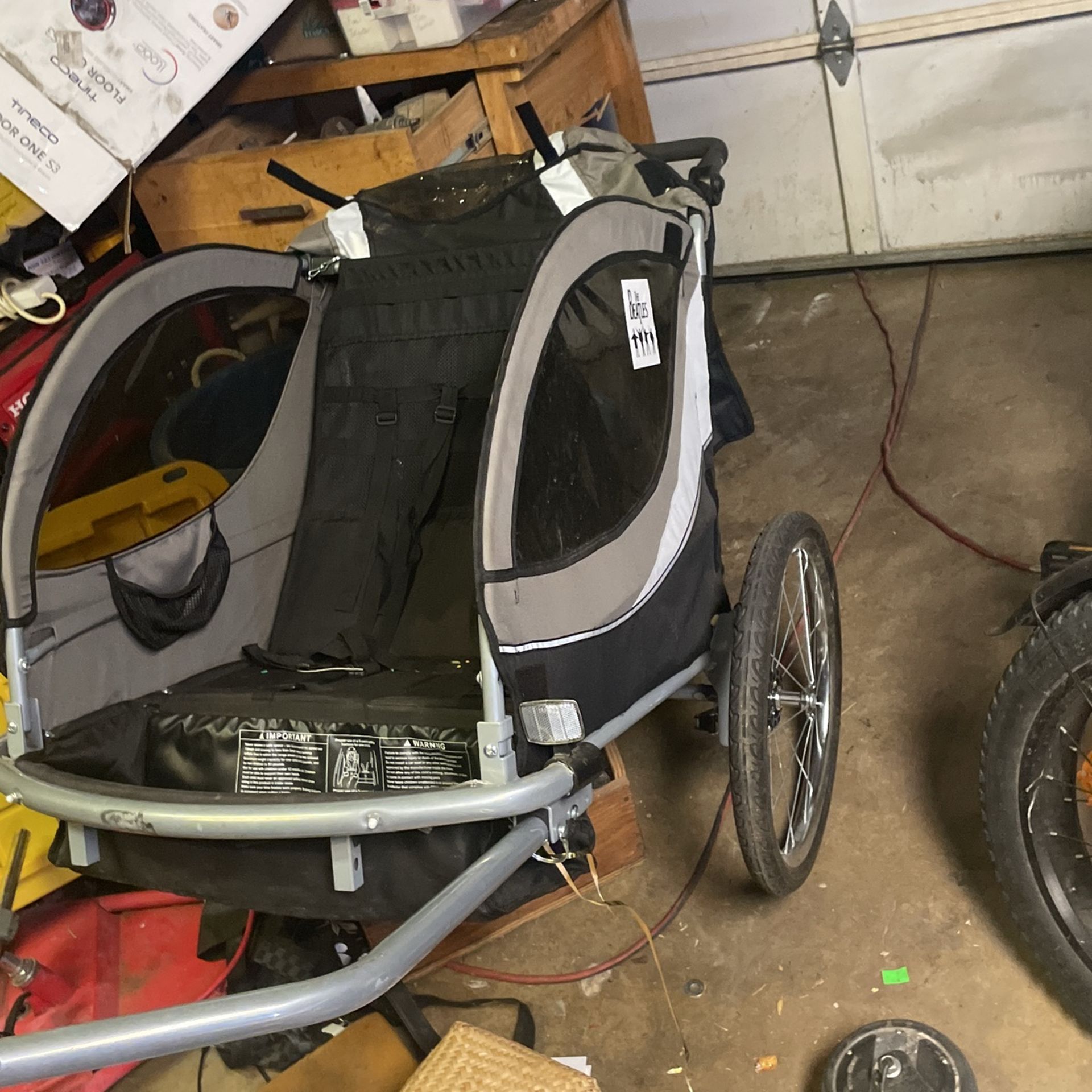 Bicycle trailer