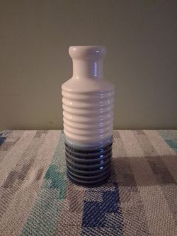Ceramic Ribbed Vase White and Navy