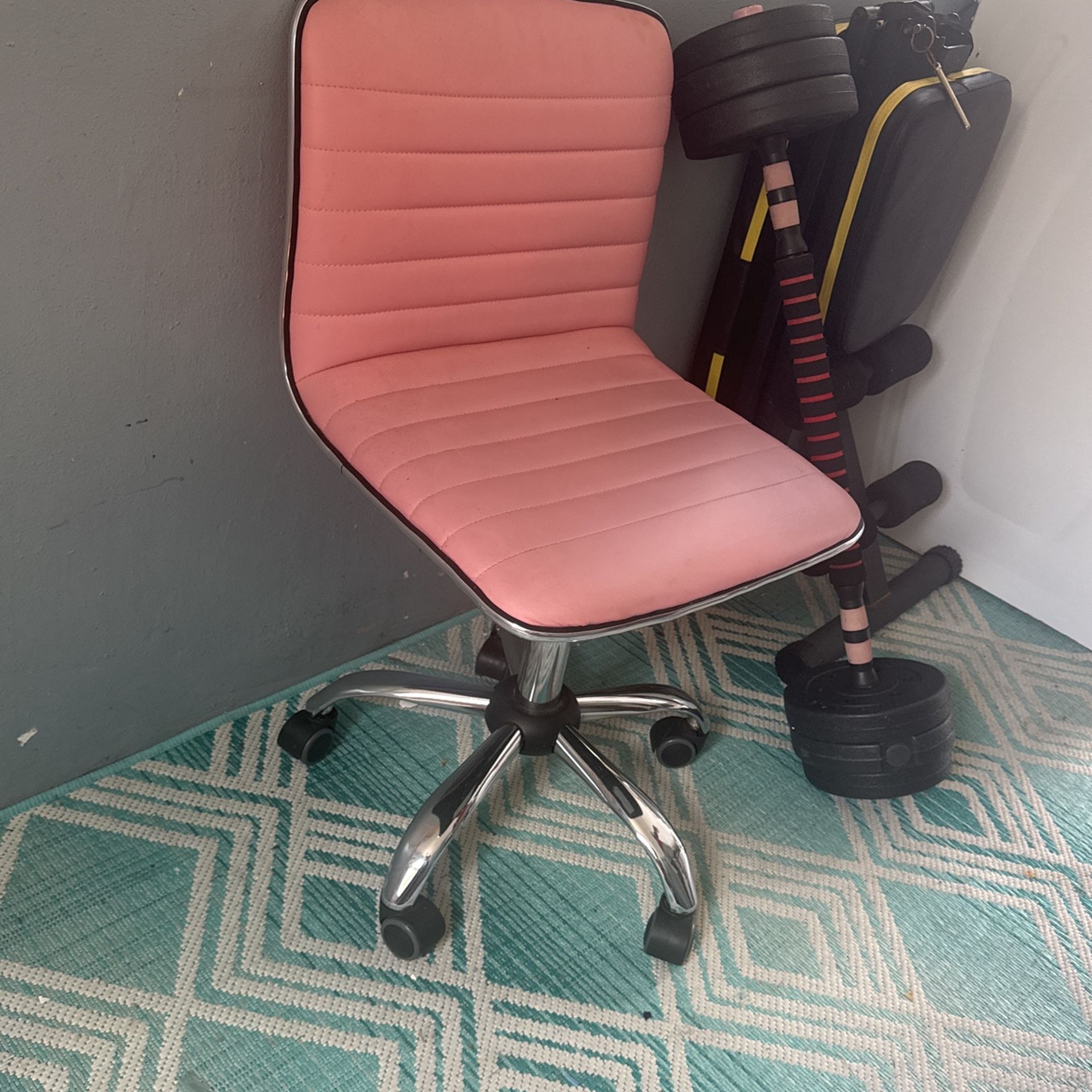 Pink Desk Chair