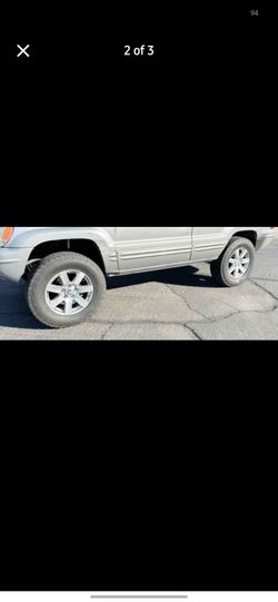 Jeep 5x5 18 inch wheels
