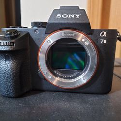 Sony Alpha a7 1l Full-Frame Mirrorless Camera