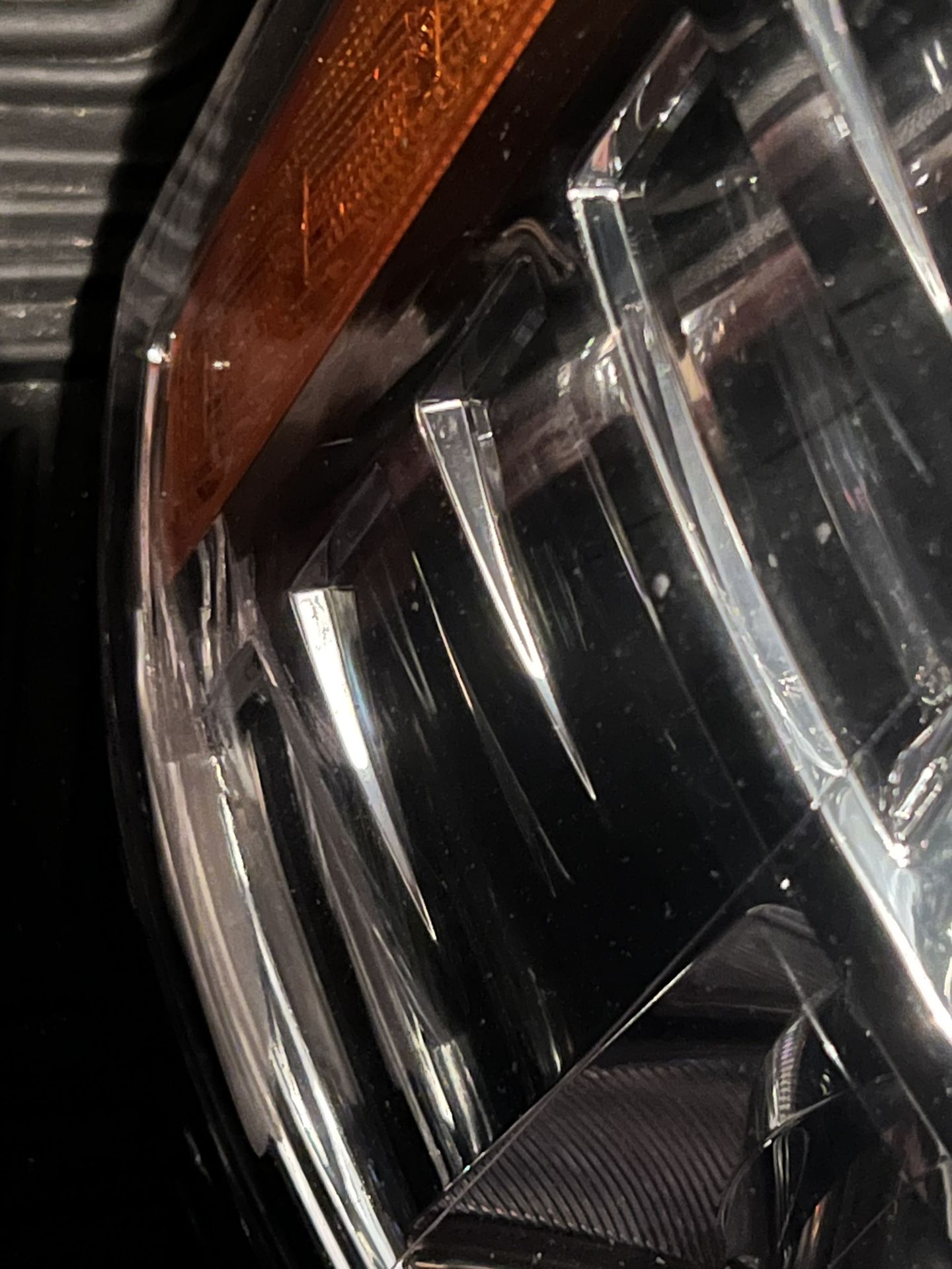 2010 Escalade Passenger Headlight Xenon