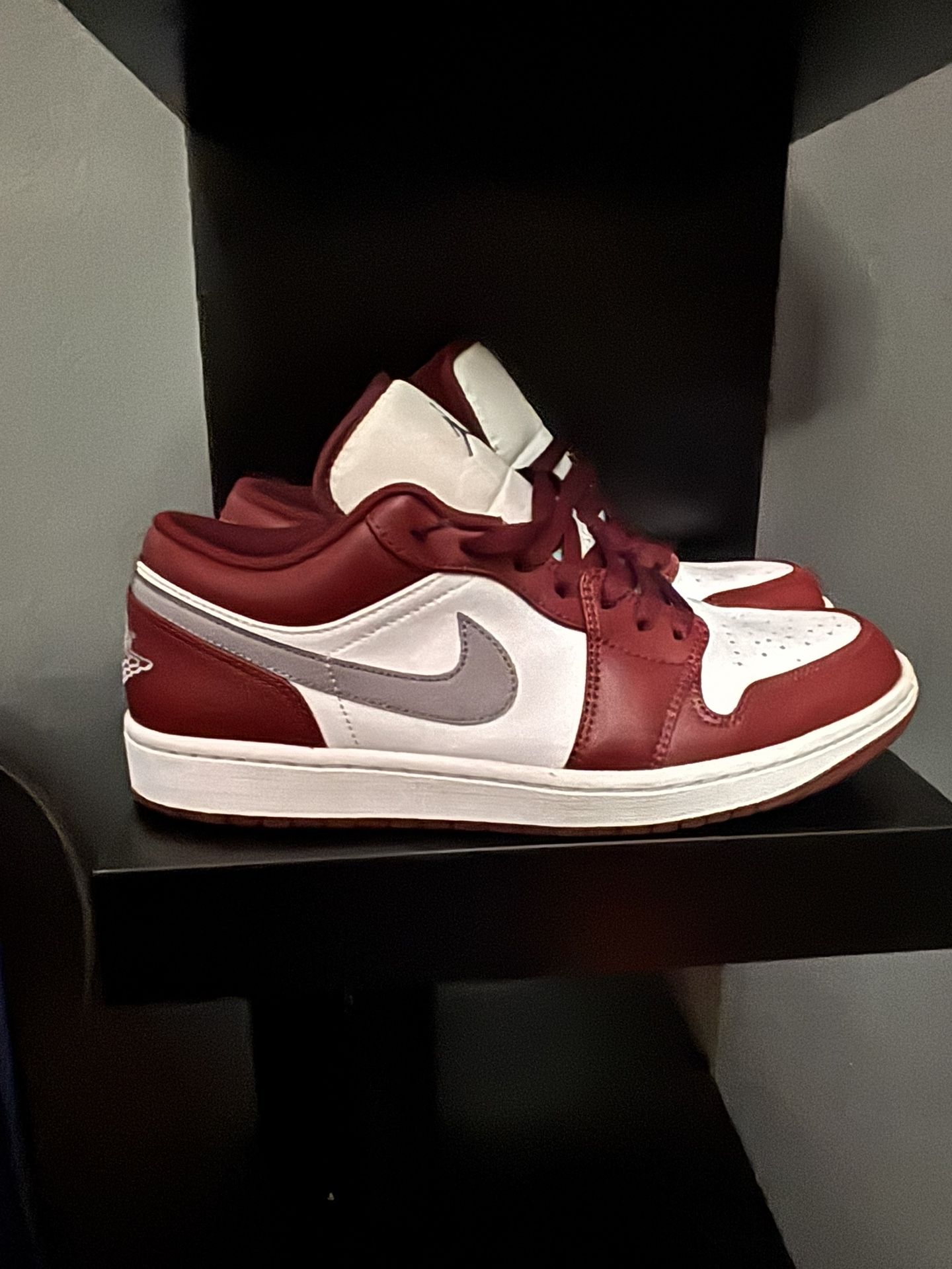 Jordan 1 Low Cherrywood Red 2022