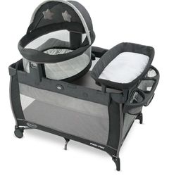 Graco Pack 'n Play Baby Bassinet only attaches to other pack and play very convenient