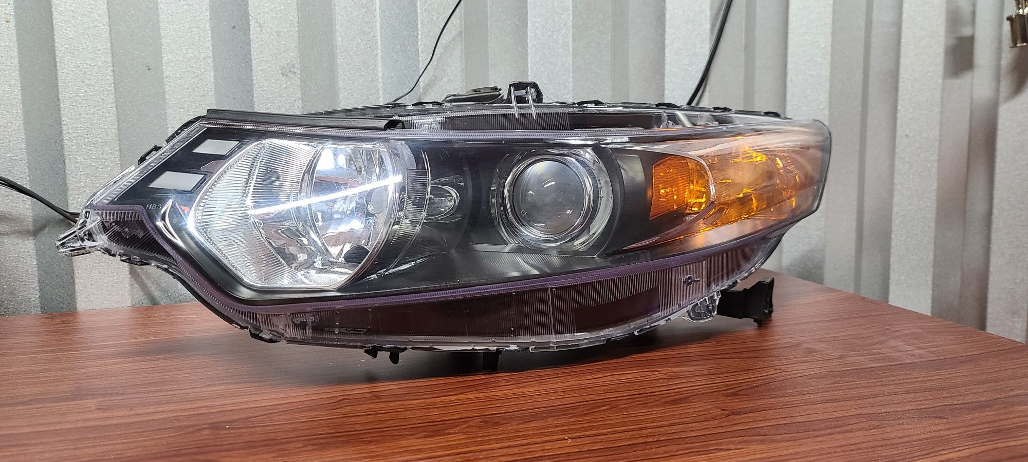 09-14 tsx headlight