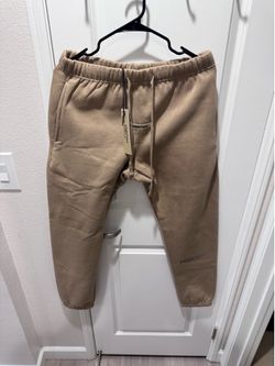 Fear of God Essentials Youth Fleece Sweatpants – Taupe – Youth XL – NWT