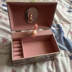 Girls Pink Jewelry Box