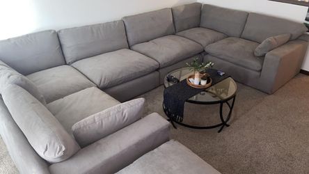 Ashley Furniture 7 Piece U-Shaped Sectional Sofa-Grey With Ottoman Like New