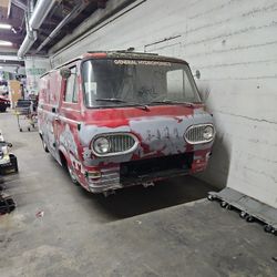 Ford Econoline Van