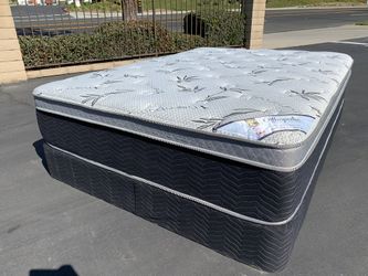 Queen Ortho Bamboo Pillow Top Mattress!!