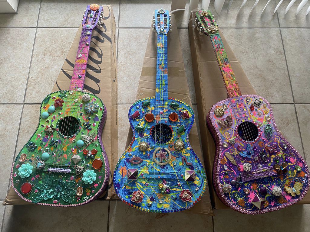 Guitarras De Arte! $430