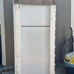 Whirlpool Refrigerator New