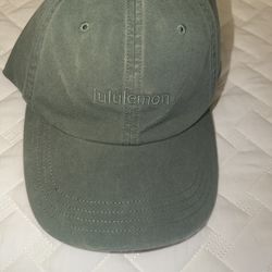 Lululemon Hat NWT