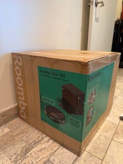 iRobot Roomba Max 705 Combo + AutoWash Dock – Excellent Condition