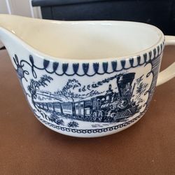 Courier and Ives Steam Locomotive Creamer