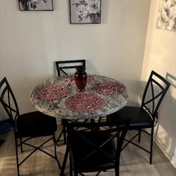 Dinner Room Table
