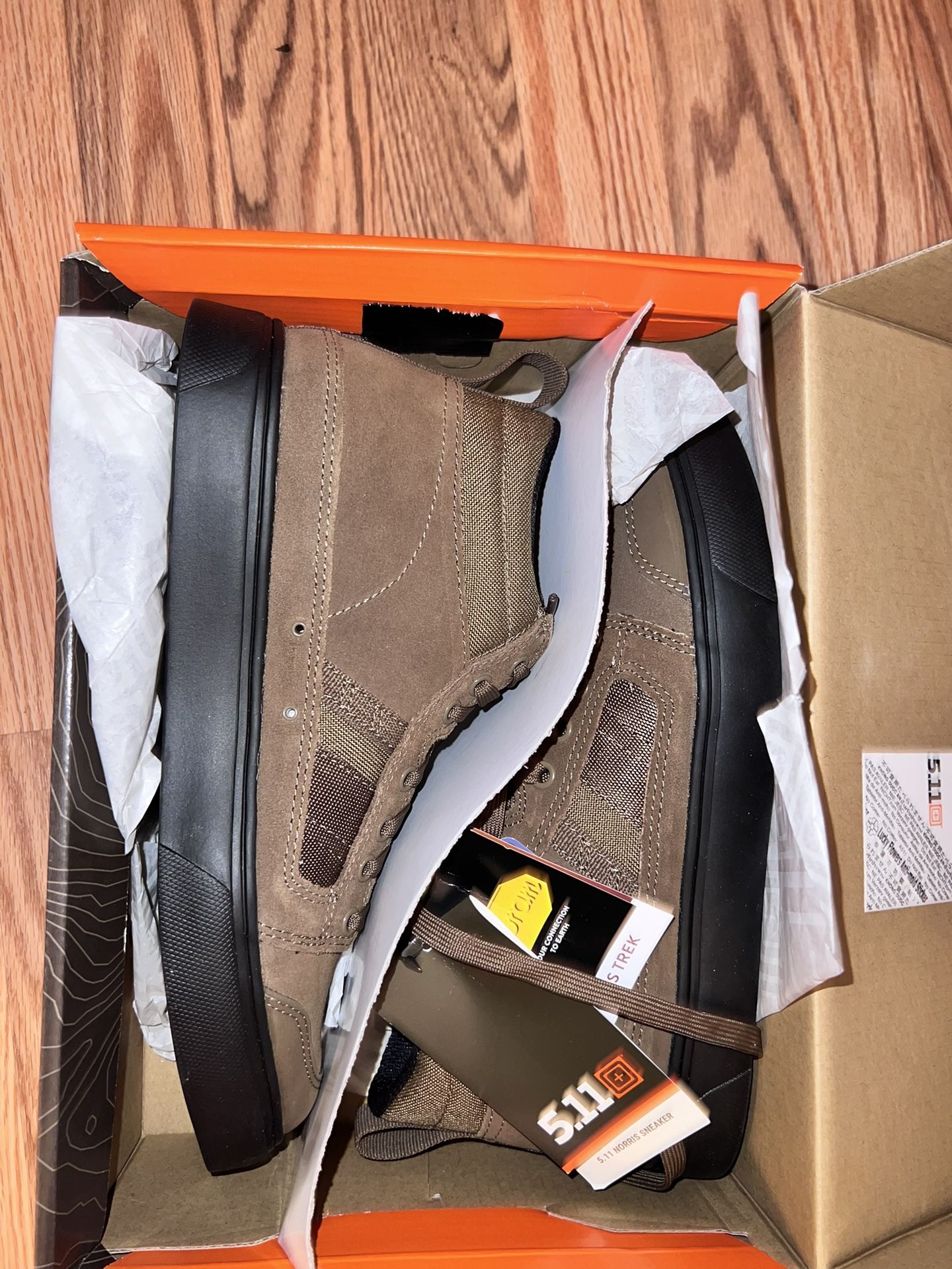 Brand New Never Worn 5.11 Tactical Sneaker Sz 9