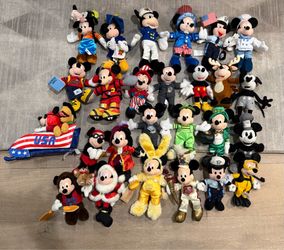 LOT of 26 Mickey Mouse bean bags Disney vintage