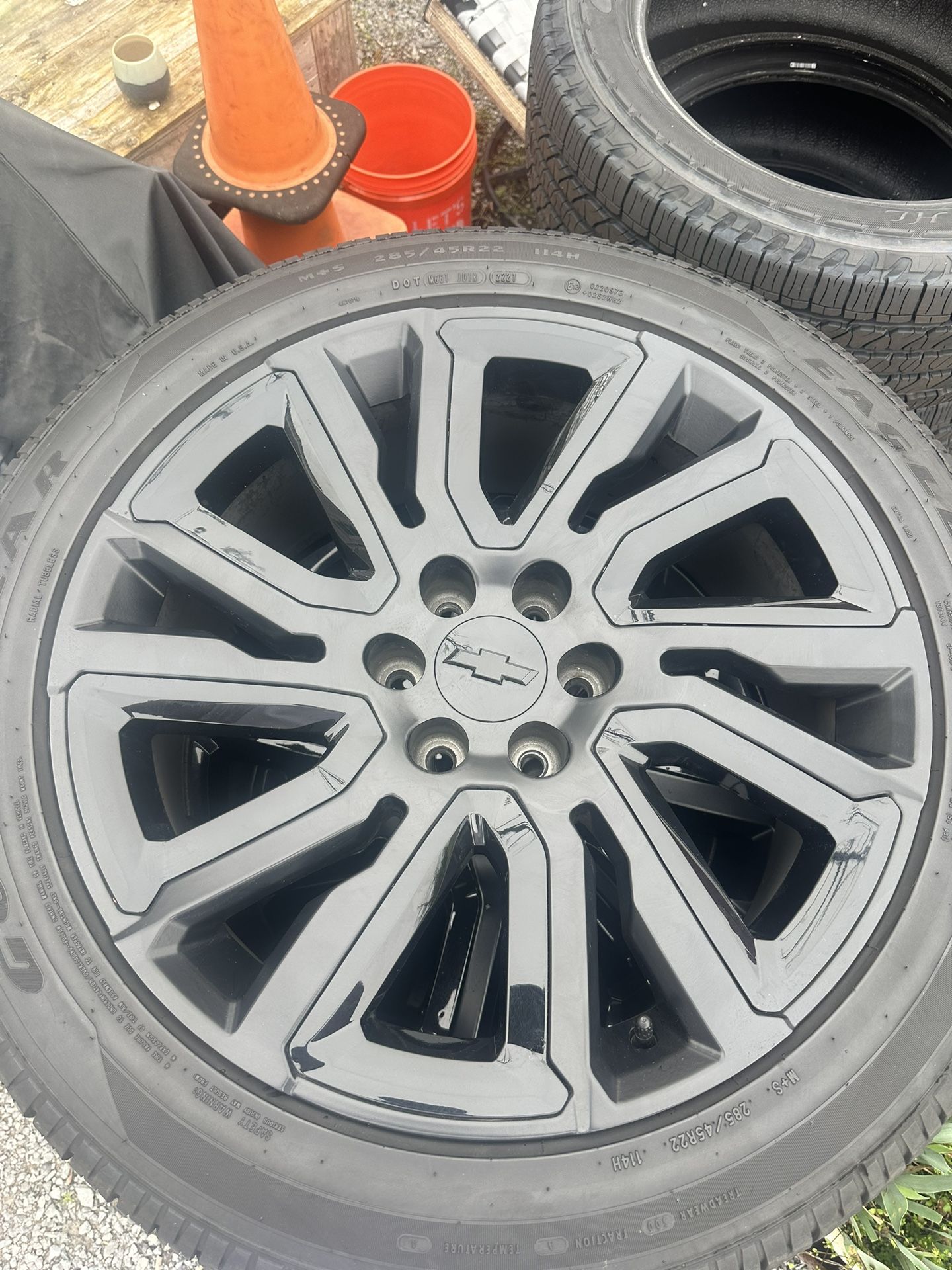 Chevy Factory 22 Inch Rims 