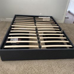 (Free) Queen Bed Frame Platform Drawers