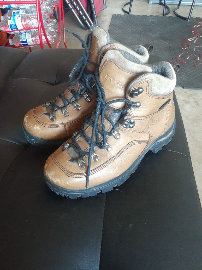 Columbia Hiking Boots