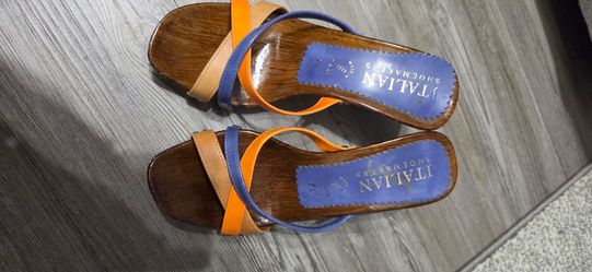 Italian Shoemakers Strappy Sandals