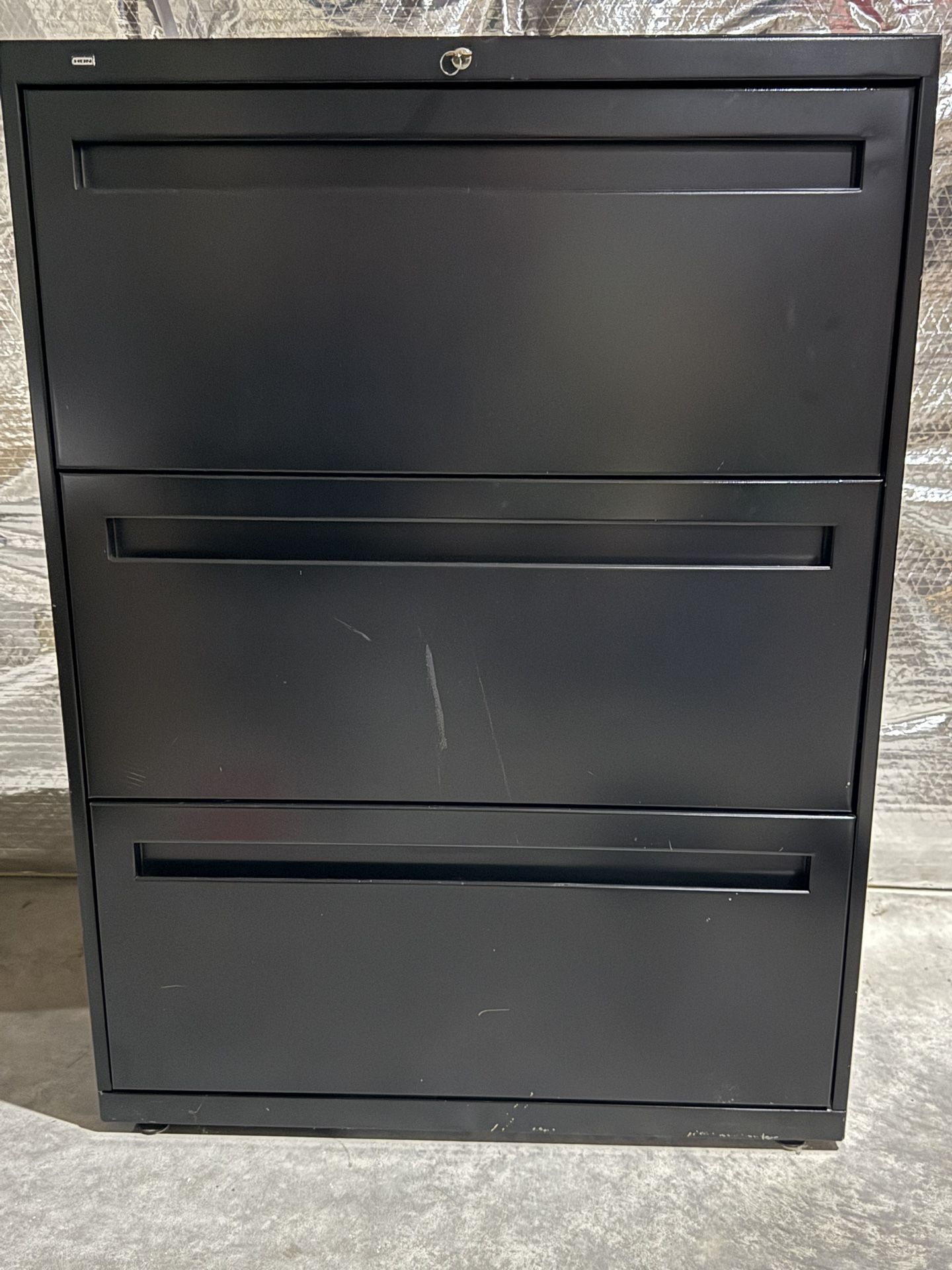 HON 3 Drawer Lateral Filing Cabinet With Lock