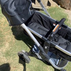 Stroller And Car seat Combo Baby Trend  (OBO) 
