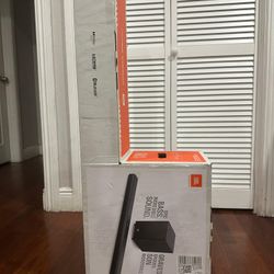 JBL Bar 5.1 - Soundbar with Built-in