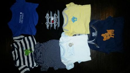 Nb 0/3 months onsies