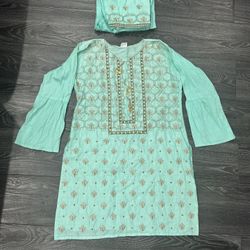 Beautiful Embroidery Shalwar Kameez